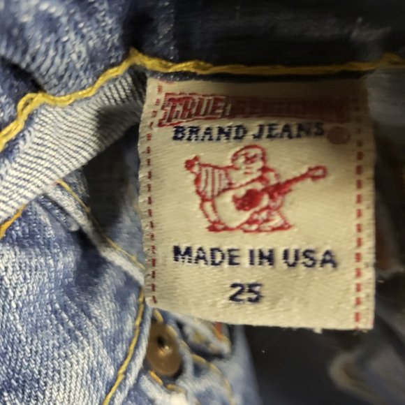 True Religion jeans for a heavenly price - Picture 4 of 6